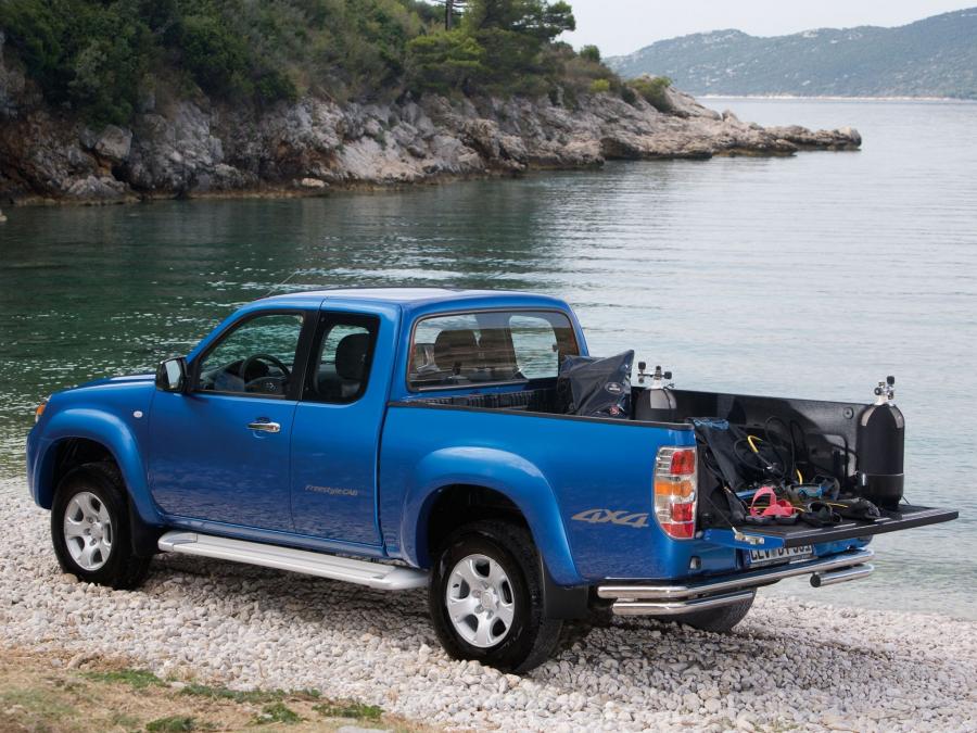  Mazda BT-50 Freestyle Cab 2008 года  (фото 12 из 18)